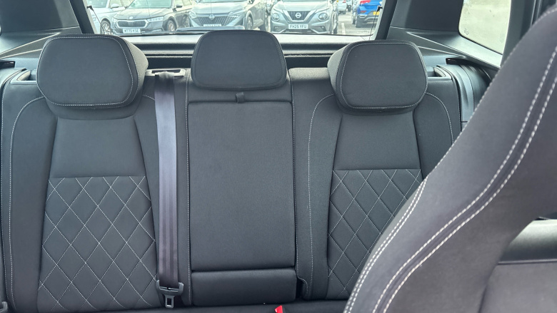 Skoda Karoq 1.5 TSI Sport Line 4x4 5dr DSG Petrol Estate